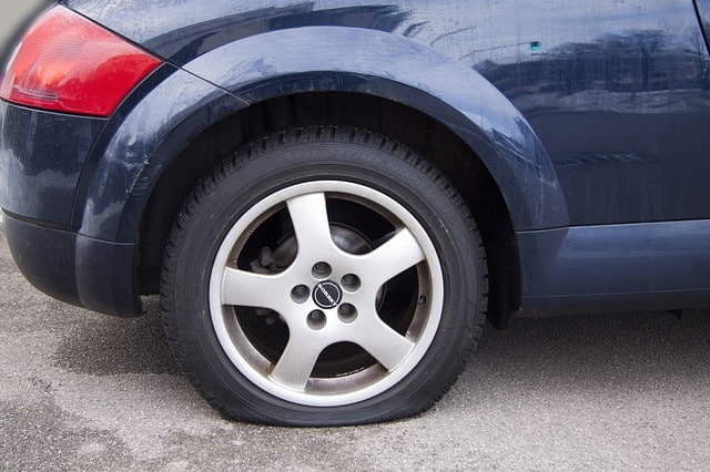 flat tire service from tow truck near chandler az